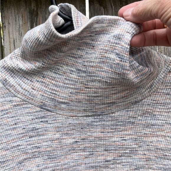 NWT Free People Stone Cold Turtleneck
Split Back Tunic Top - Picture 7 of 11